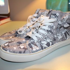 Disney Alice in Wonderland Sneakers (Size 11)